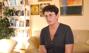 Žydų gimnazijos direktorė Ruth Reches: šiuolaikiniai vaikai turi gauti aiškų atsakymą į labai svarbų klausimą
