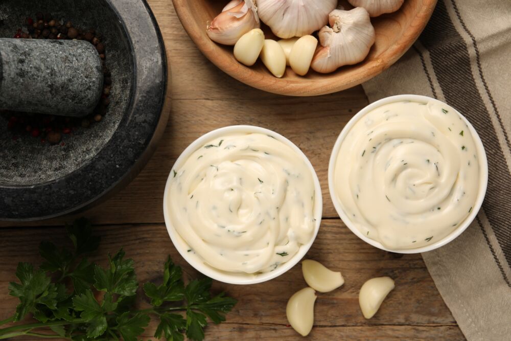 Česnakinis padažas / Shutterstock