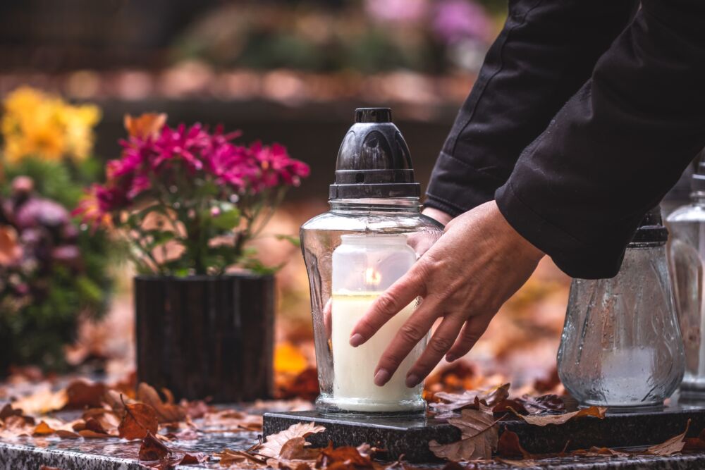 Kaip paaiškinti vaikams, kas yra Vėlinės?